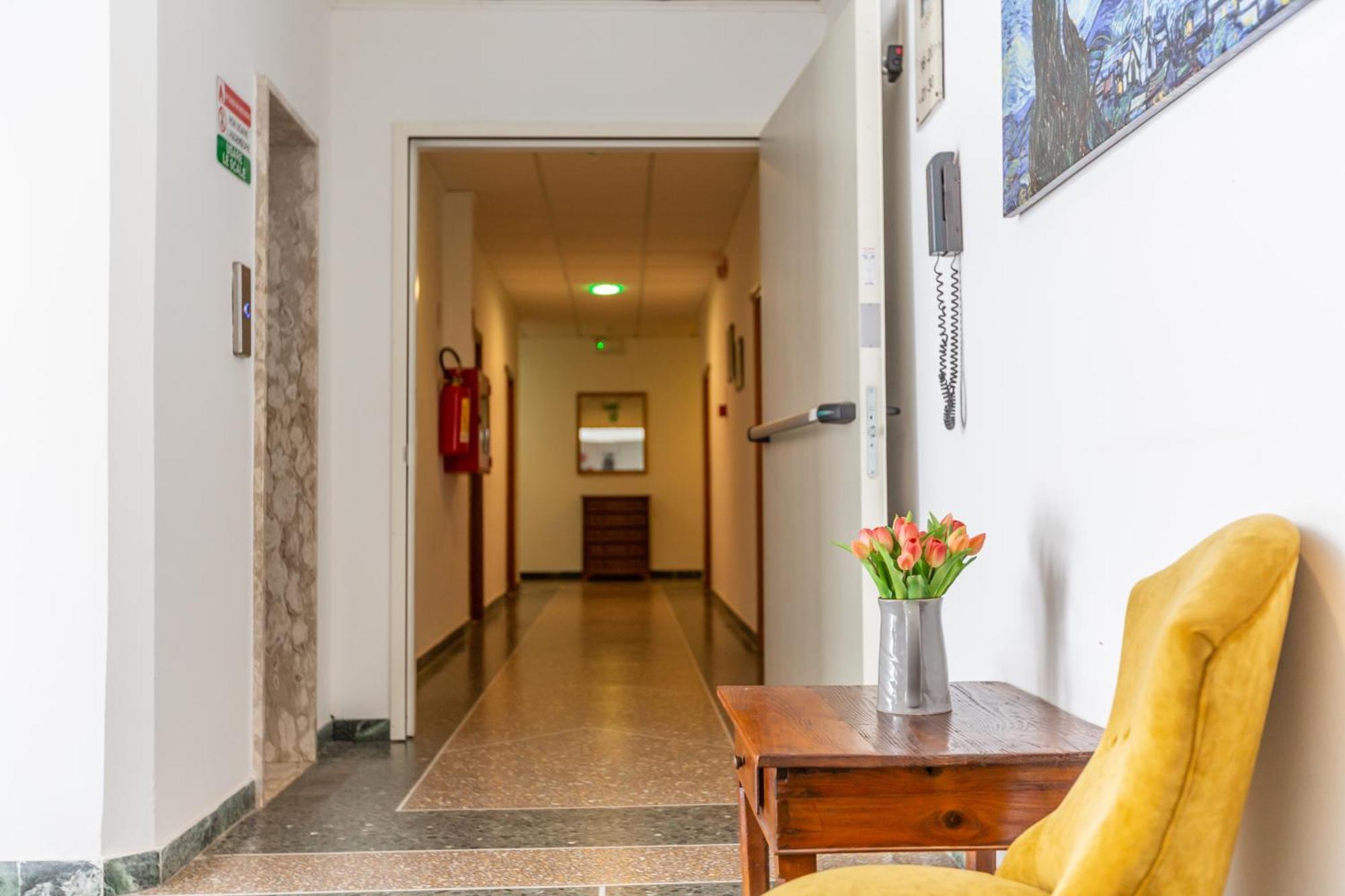 Hotel Haway リミニ エクステリア 写真